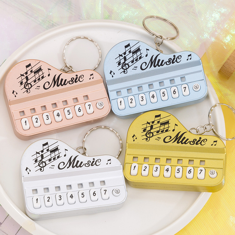 Elektroniczny brelok do kluczy – Musical Instrument Old recenzja i cena
